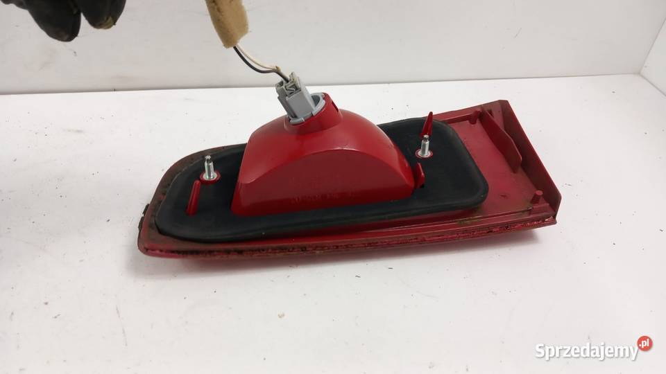 MAZDA 2 DY LAMPA TYŁ LEWA W KLAPĘ Zbierkowo sprzedam