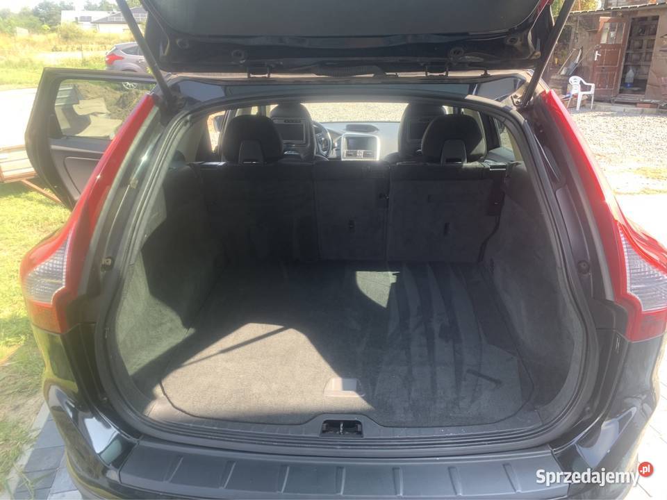 Volvo xc 60 32 benzyna