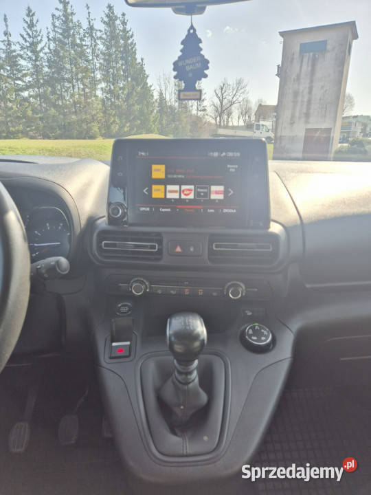 Citroen Berlingo Feel 12 Turbo 110 III 2018 warmińsko-mazurskie sprzedam