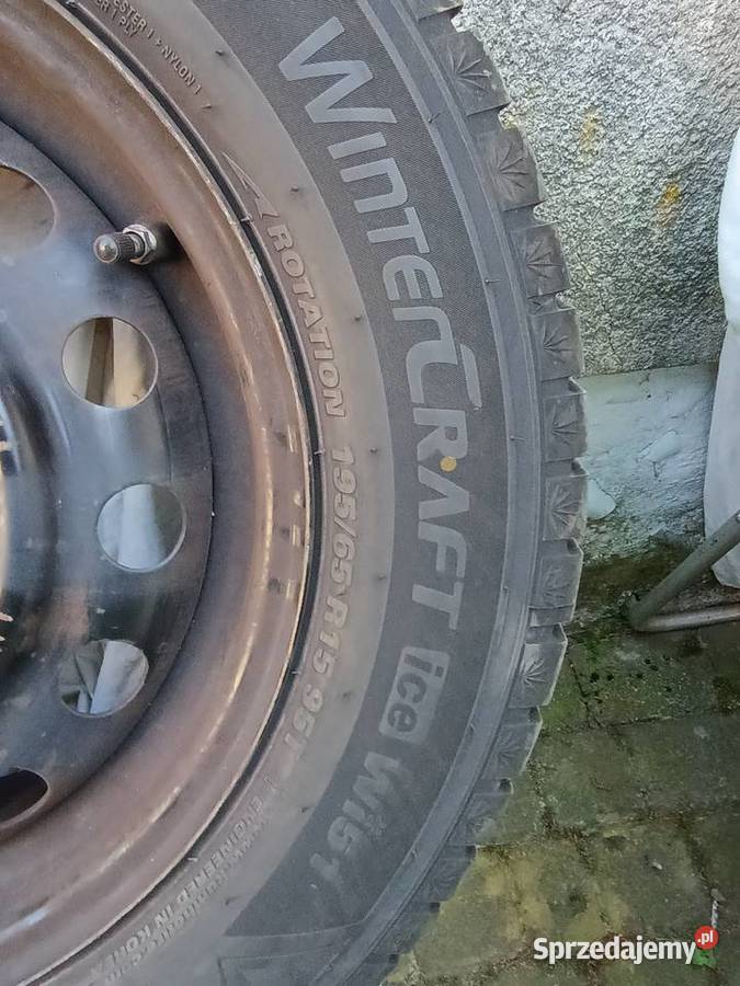 oryginalne felgi stalowe Hyundai i30 z Koła Łódź sprzedam