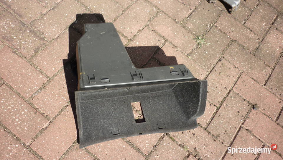 Schowek pasażera Renault Laguna 28200026106 Pobiedziska
