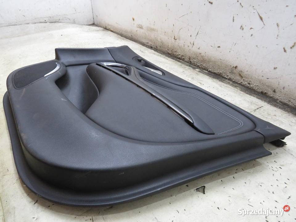 BOCZEK TAPICERKA DRZWI PRAWY PRZÓD SKÓRA ZAFIRA osobowe
