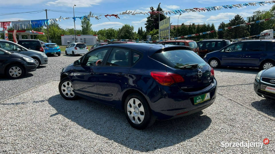 Opel Astra LPG 2029r 14 z LPG Super stan Salon autoalarm Świdnica
