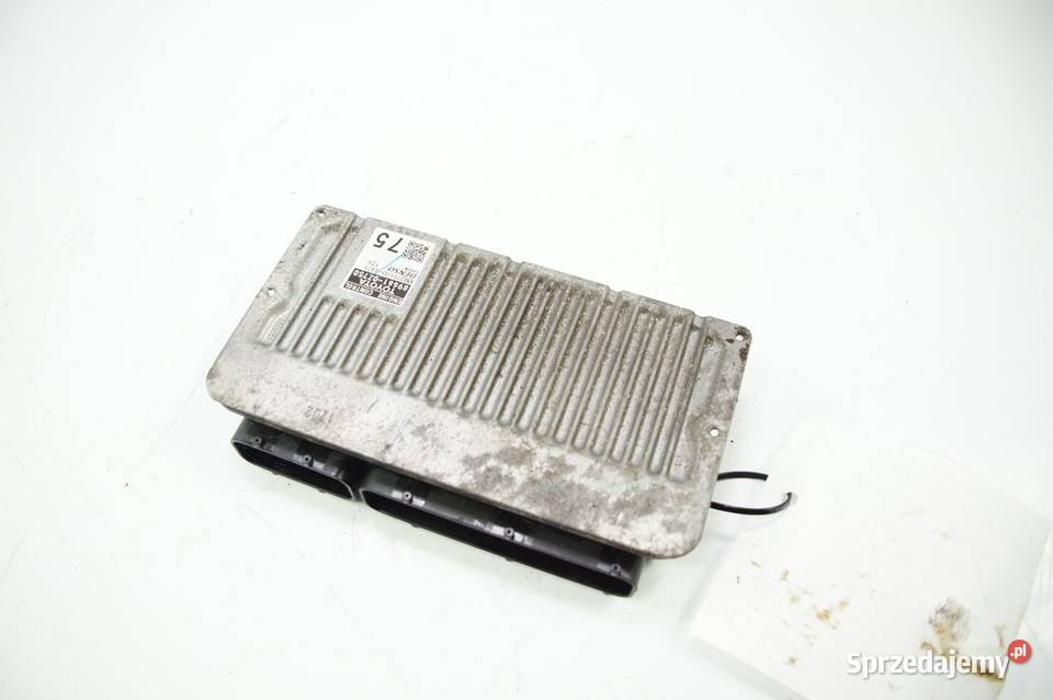 KOMPUTER SILNIKA ECU TOYOTA AURIS II 896610Z750 Lipno