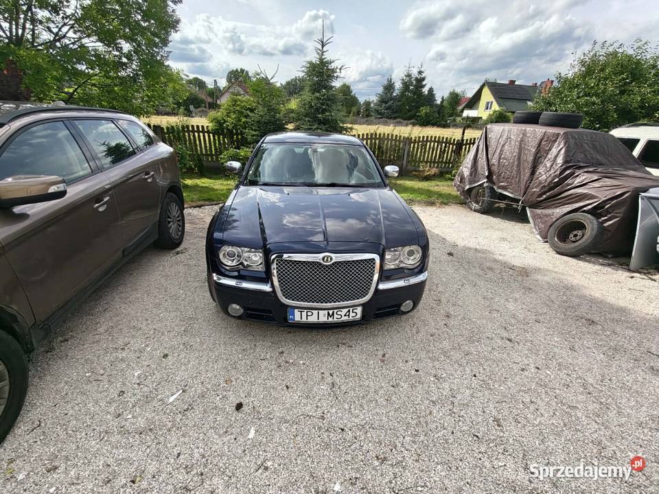 Chrysler 300C uszkodzony 300C