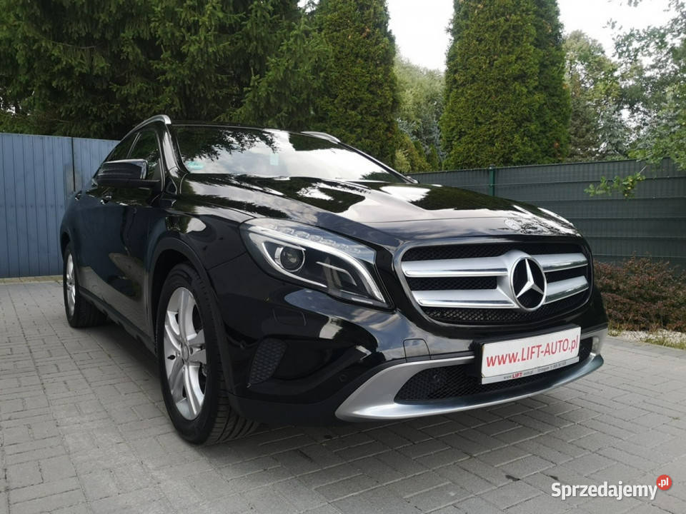 Mercedes GLA 180 16 16v 122 Klima Navi Alu 18 podgrzewane fotele Strzegom