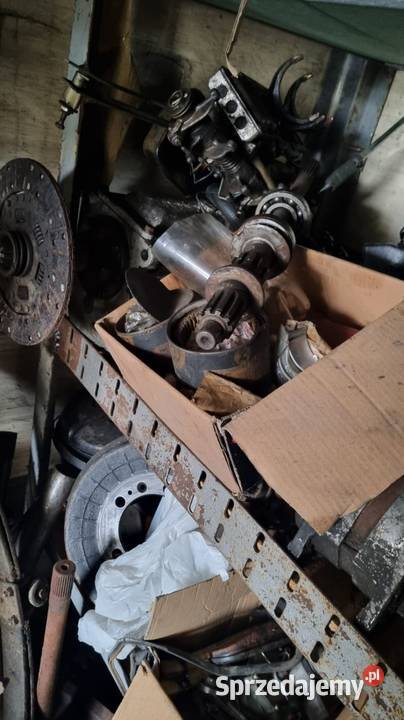 Wołga Gaz 24 21skrzynia półosie tłoki filtr Alwernia sprzedam