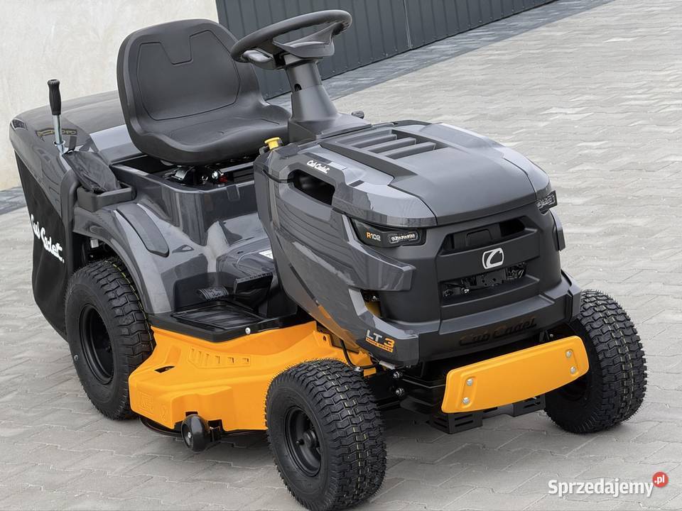 CUB CADET LT3 R102 20 V Twin Traktorek Ogrodowy Dymki sprzedam