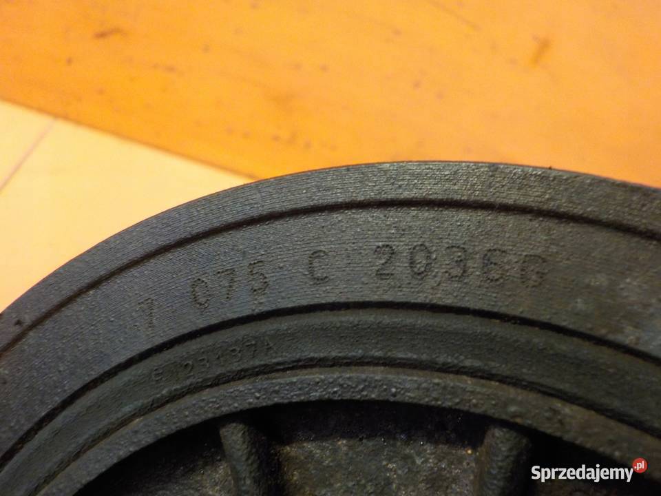 DODGE NITRO 28 CRD 09r 177 VM52C kolo pasowe osobowe Elementy napędu mazowieckie Suków