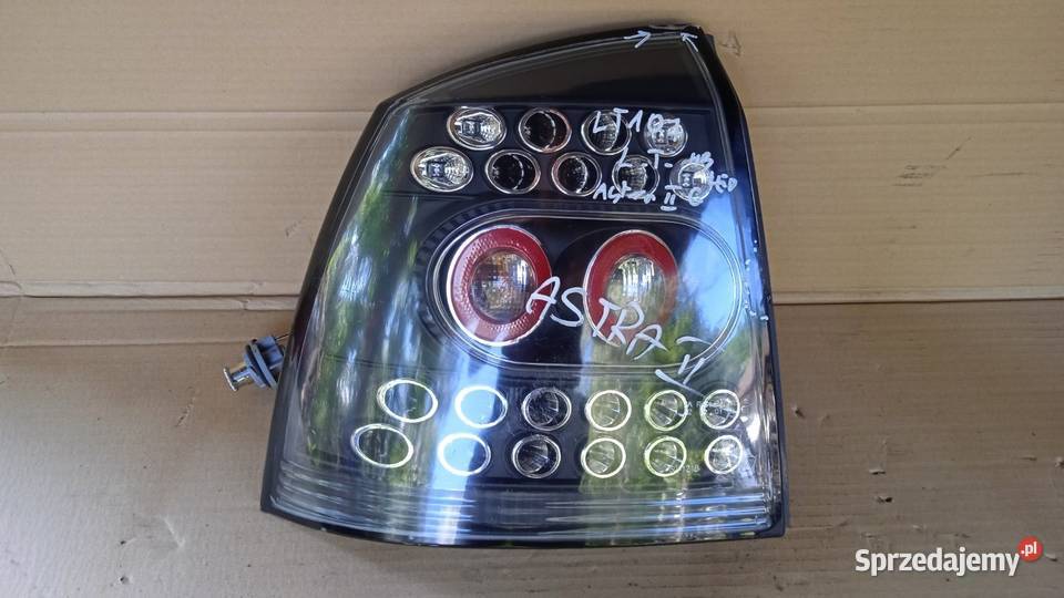 OPEL ASTRA G II HB LAMPA TYŁ LEWA LED osobowe Zbierkowo