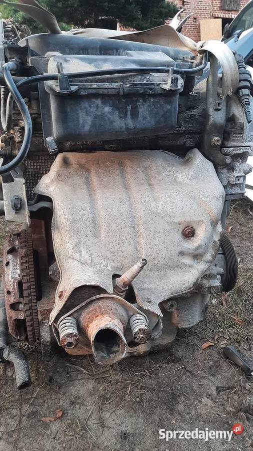 silnik Renault Megane 2 II K4MD8 16 16V przebieg Dębno