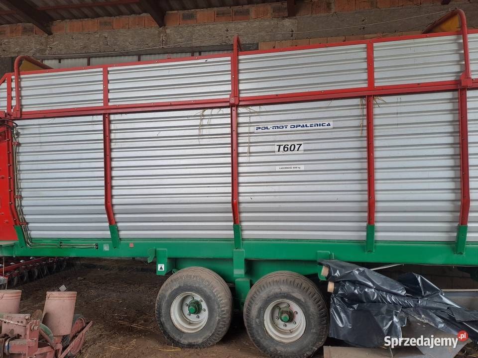 Przyczepa samozbierająca wielkopolskie Kamionki