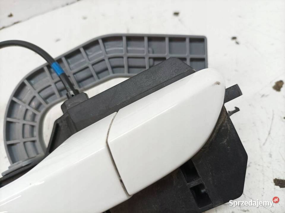 KLAMKA ZEWNĘTRZNA LEWA PRAWA TYŁ PYW Hyundai Motoryzacja