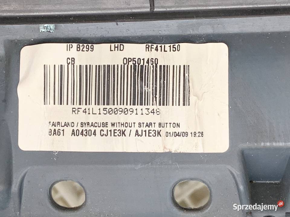 KOKPIT FORD FIESTA MK7 Hatchback KONSOLA DESKA podkarpackie