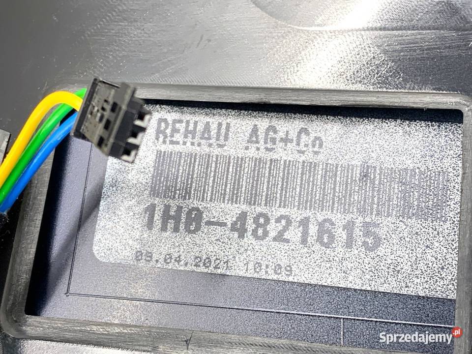 SPOILER LOTKA AUDI Q3 II SUV 83F827939 Navarra Spoilery sprzedam