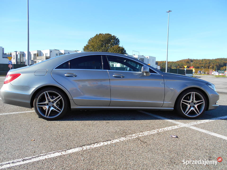 MercedesBenz CLS 350 30 CDI 265 229000 autoalarm Reda