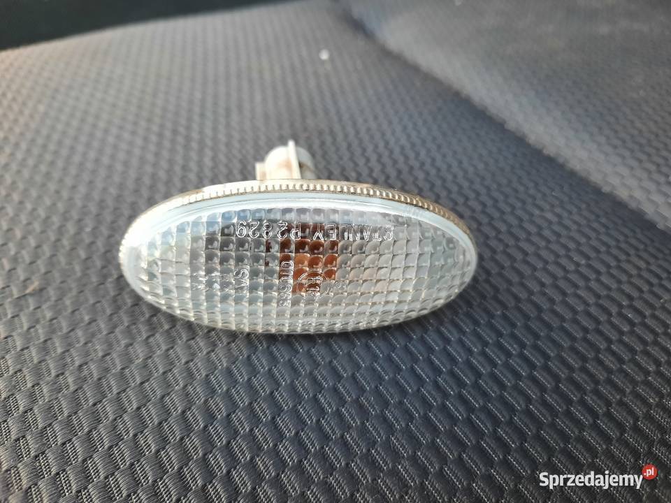 Kierunkowskaz boczny prawy lewy Mazda 6 Mazda 5 Lewe Przyborów sprzedam