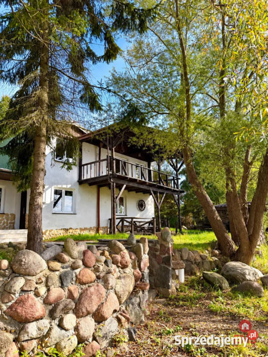 sprzedaży domu wolnostojącego Sajzy 270m2
