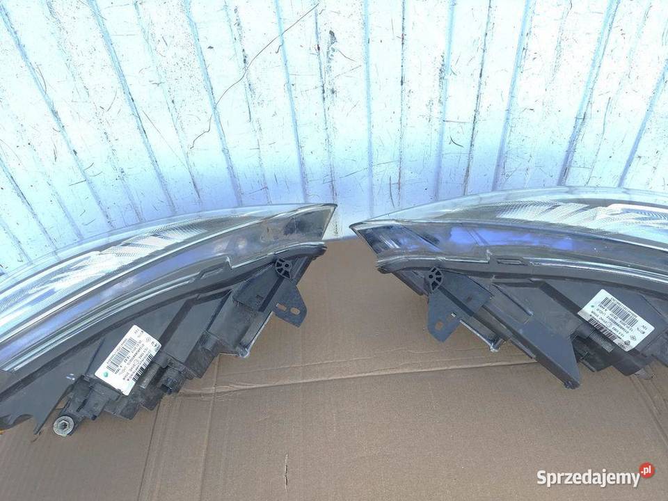 RENAULT CLIO IV BI XENON LAMPA PRZÓD