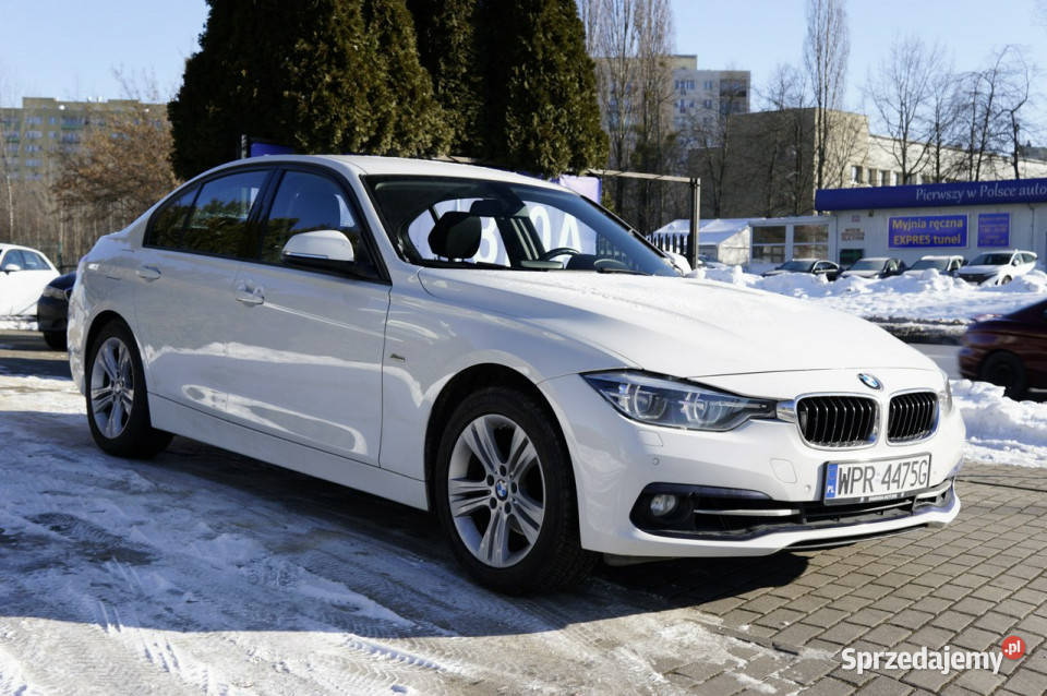 BMW 318 Sport Line faceliftingu salon Polska 4/5