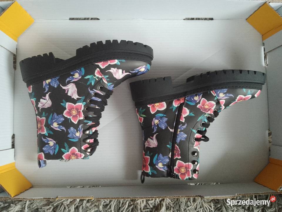 Kozaki botki w kwiaty inna Chrzanów