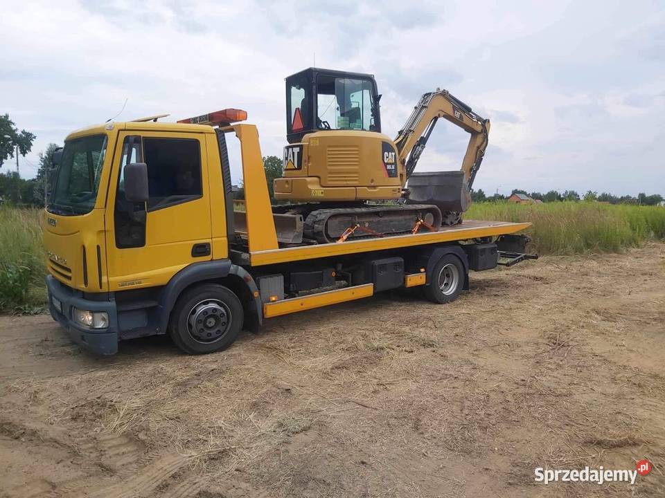 pomoc drogowa auto laweta transport maszyn Usługi motoryzacyjne mazowieckie Kołbiel usługa