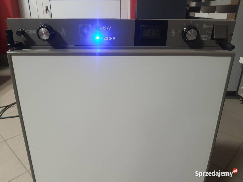 Lodówka na GAZ 230V 12V do kampera z dostawą Pozostałe