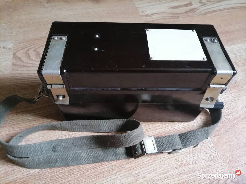 Stary telefon połowy z lat 70 tych