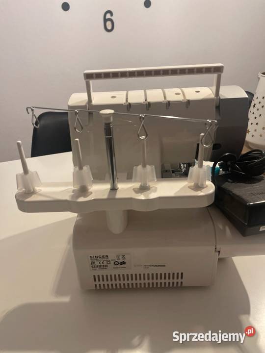 Maszyna do szycia Overlock Singer 14SH754 Opole