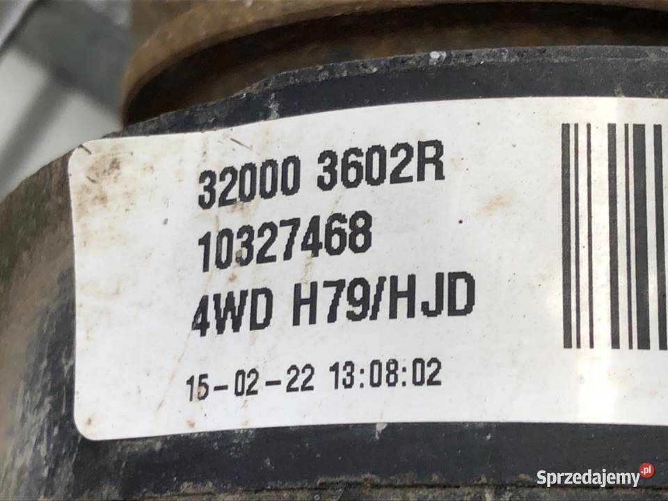 WAŁ NAPĘDOWY TYŁ DACIA DUSTER Hatchback 15 116 osobowe sprzedam