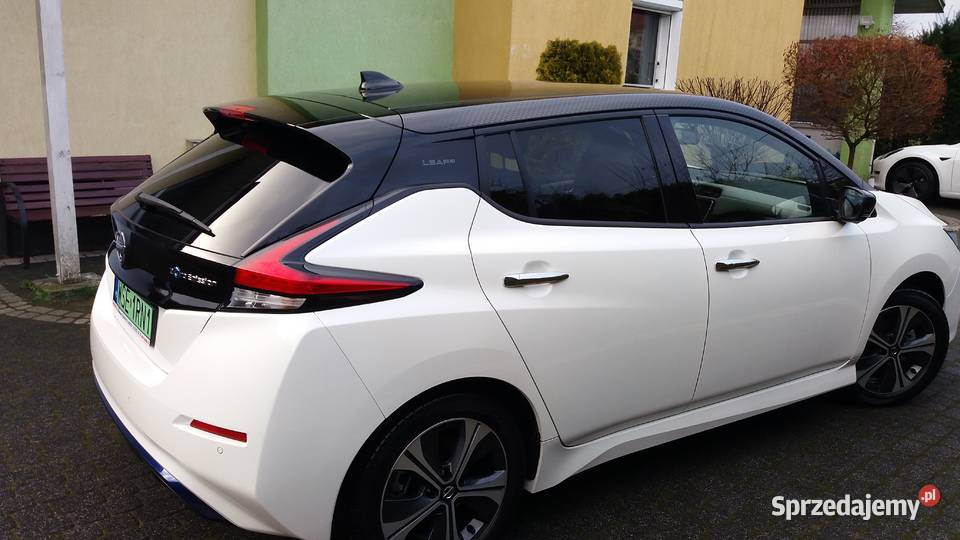Nissan Leaf 62 kWh limited 10 biała perła komputer pokładowy mazowieckie Sierpc