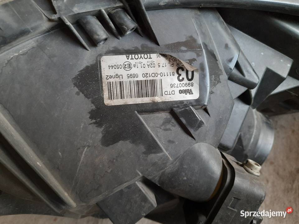 Lampa oryginał Toyota Yaris 2