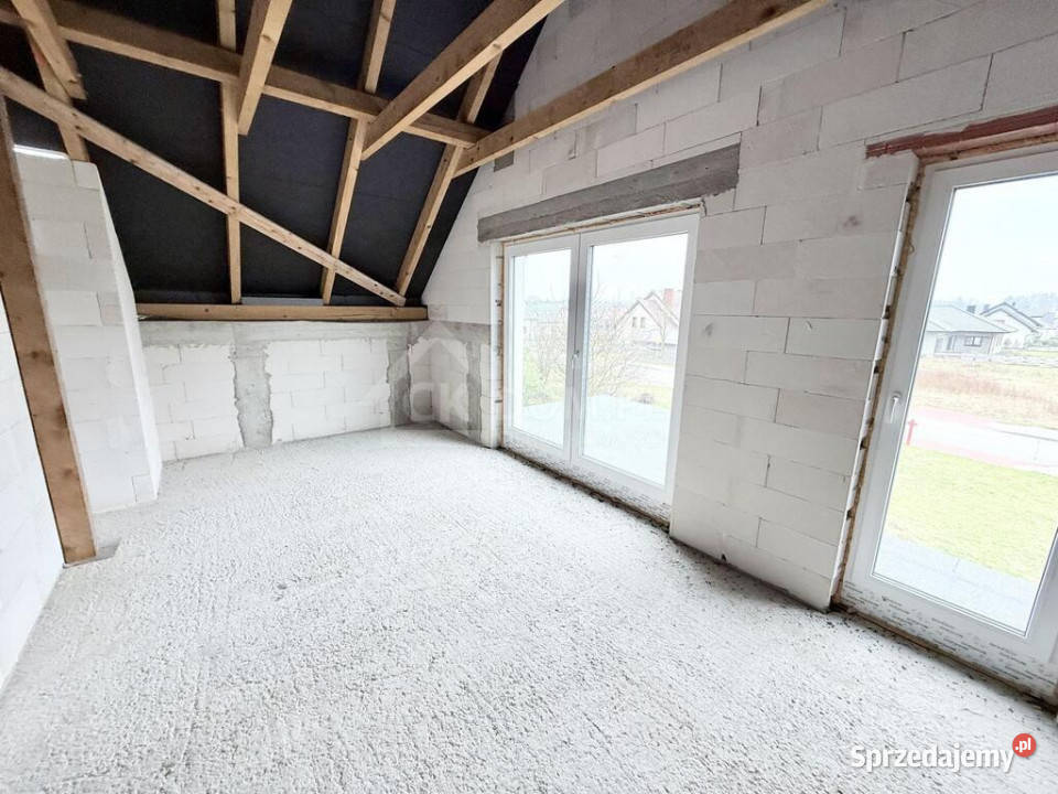 Dom 18396 m na działce 1089 m Kowala sprzedam