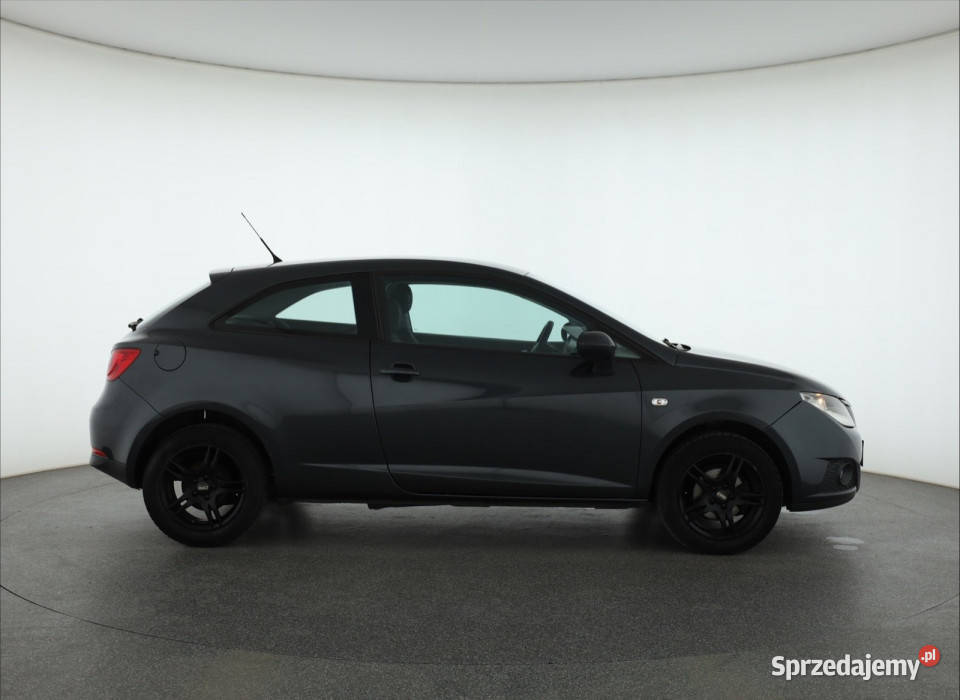 Seat Ibiza 12 12V manualna Ibiza
