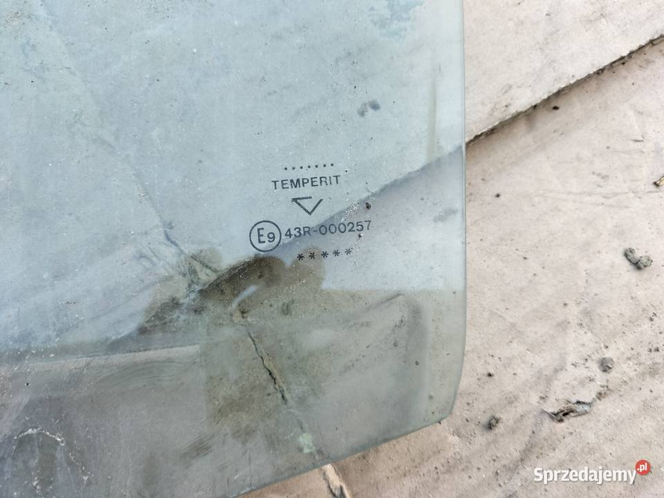 NISSAN TERRANO II 2 SZYBA DRZWI LEWY PRZÓD LEWA Kamień-Kolonia