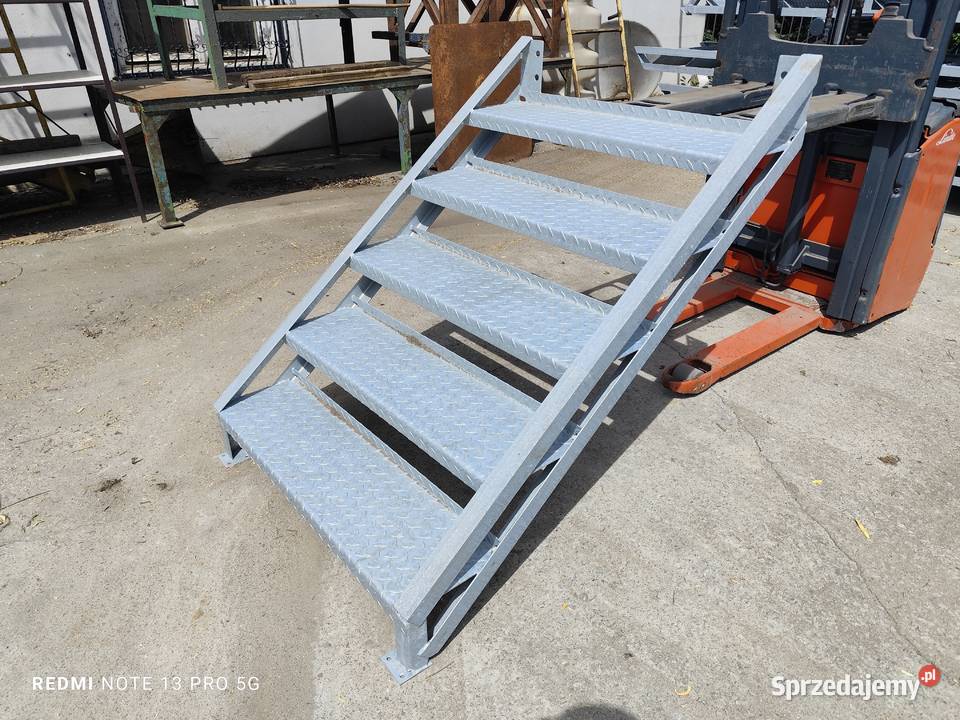 Schody z blachy ryflowanej wejście na 112 loft 5 lubelskie sprzedam