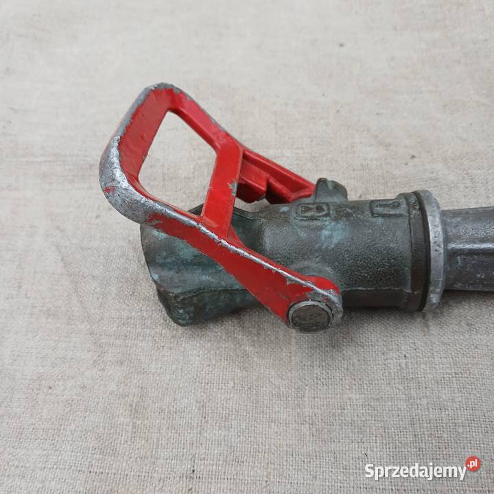 Stara prądownica strażacka sikawka strażacka