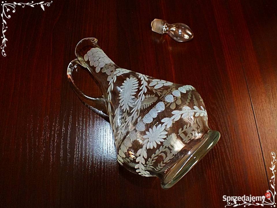 Stara karafka z PRL pięknie szlifowane szkło Porcelana i szkło lubuskie
