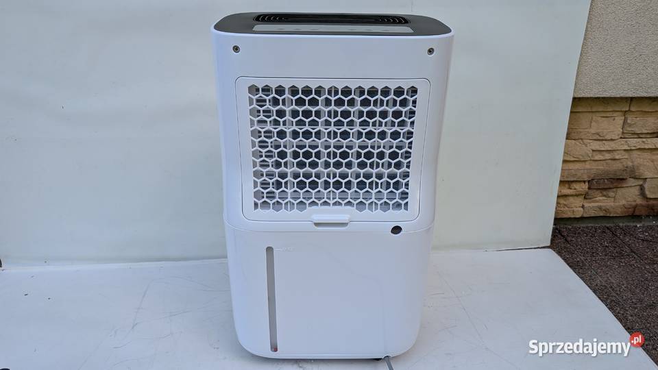Osuszacz powietrza Homebase 20L24 h Jadowniki sprzedam