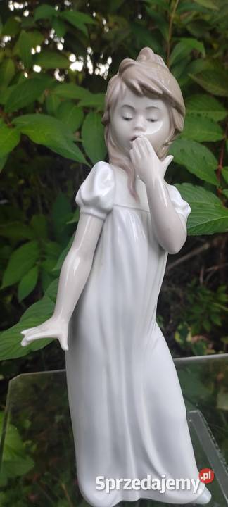 DUŻA FIGURKA NAO LLADRO DZIEWCZYNKA ZIEWAJĄCA Pabianice sprzedam