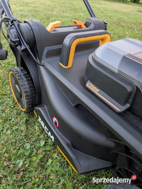 Kosiarka elektryczna TITAN 1700W 38 Korczyna