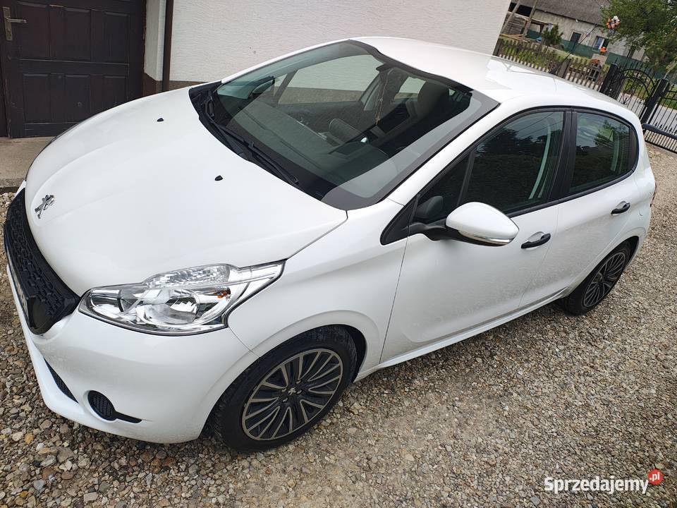 Peugeot 208 Samochody osobowe Morawica
