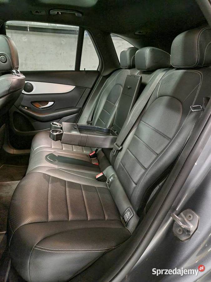 MercedesBenz GLC 20 GLC300 4MATIC 2019 Białystok