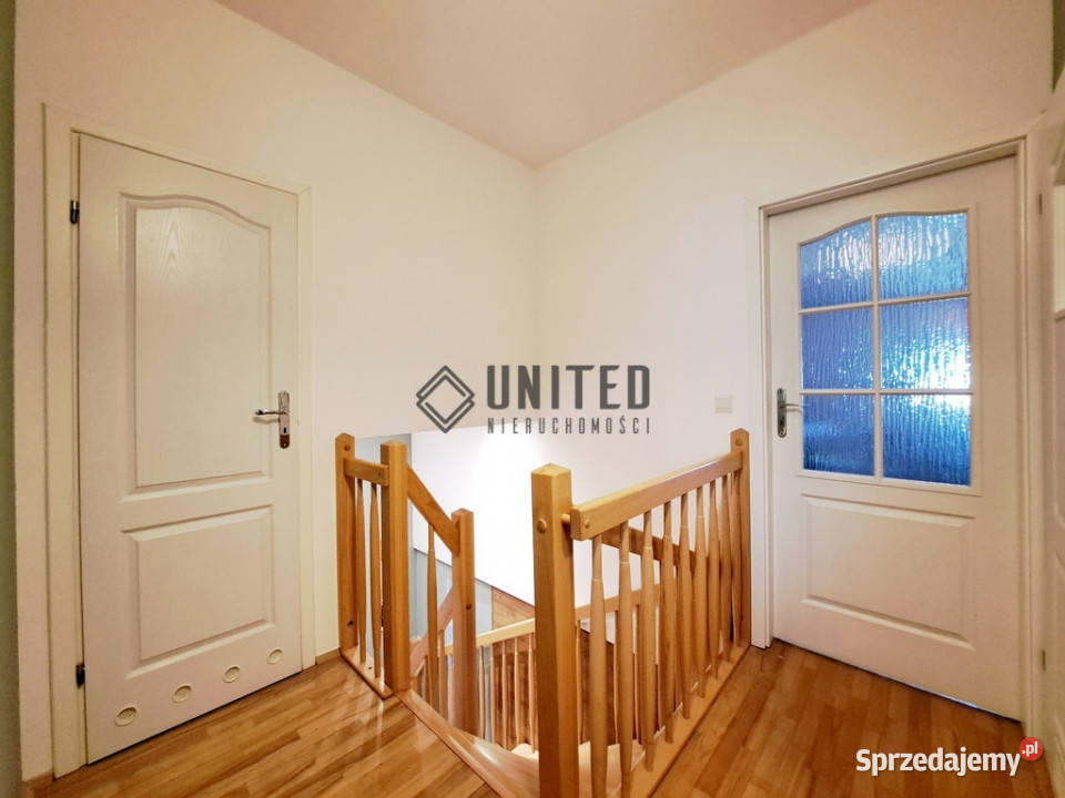 Piławskiej Dwupoziomowe BalkonGaraż cegła Wrocław