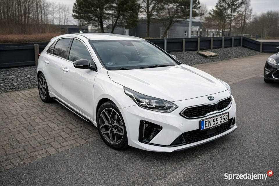 Kia Ceed III 2018 Kia Sadlno