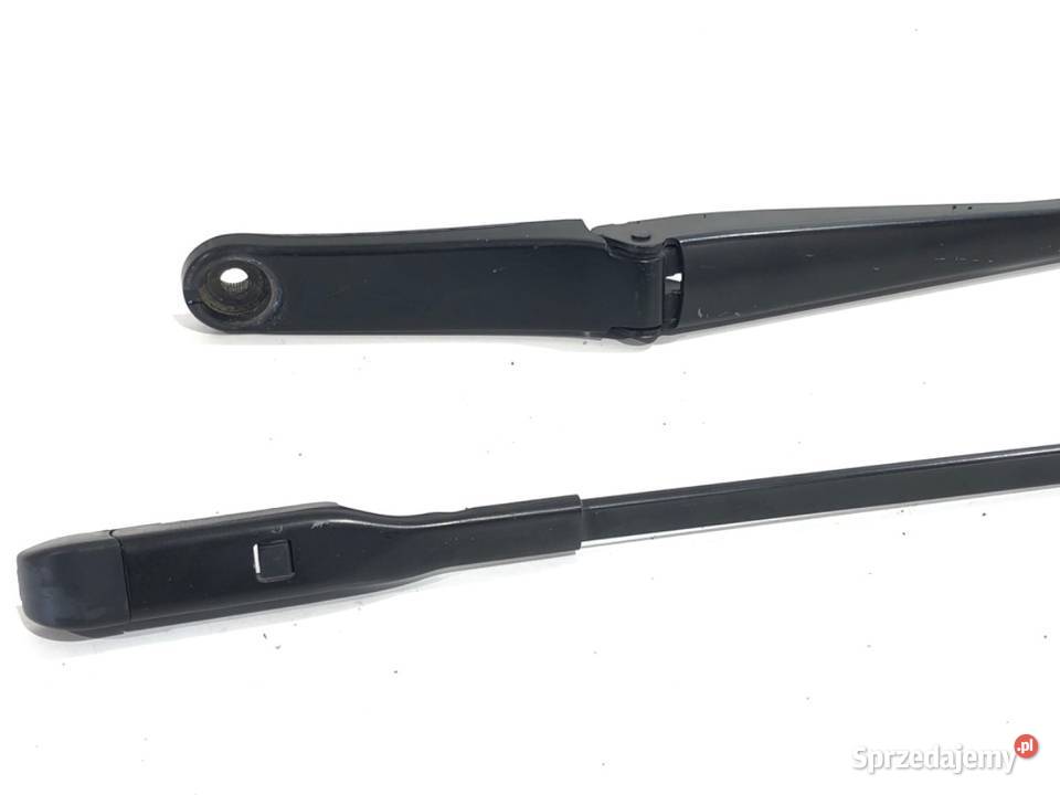 RAMIĘ WYCIERACZKI KOMPLET PRZÓD AUDI A4 B9