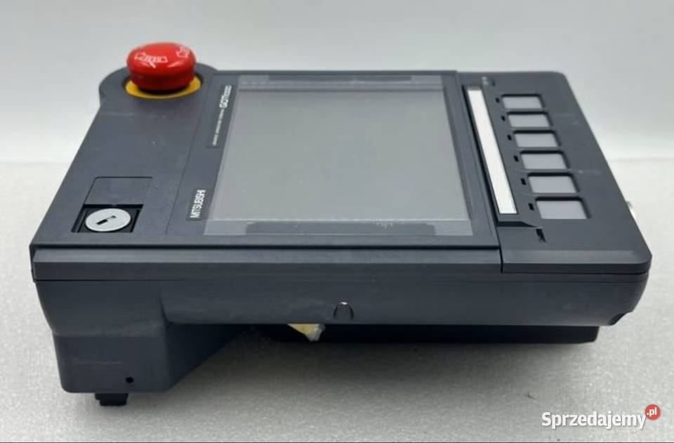 Nowy panel operatorski dotykowy Mitsubishi Końskie
