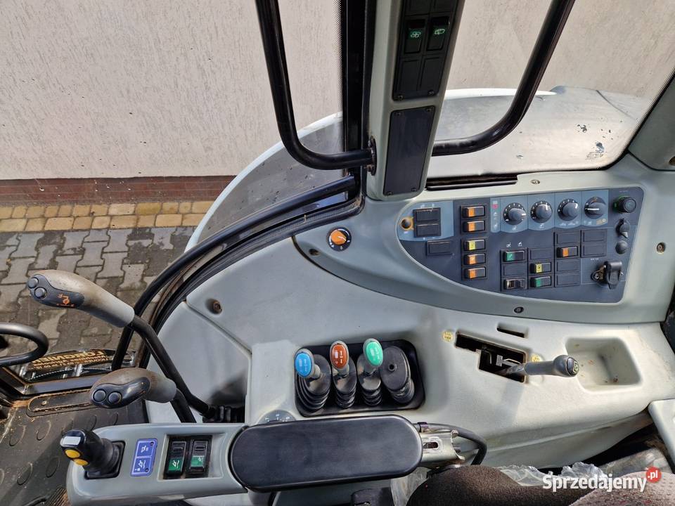 Valtra N111 T 101 121 mazowieckie Laskowiec