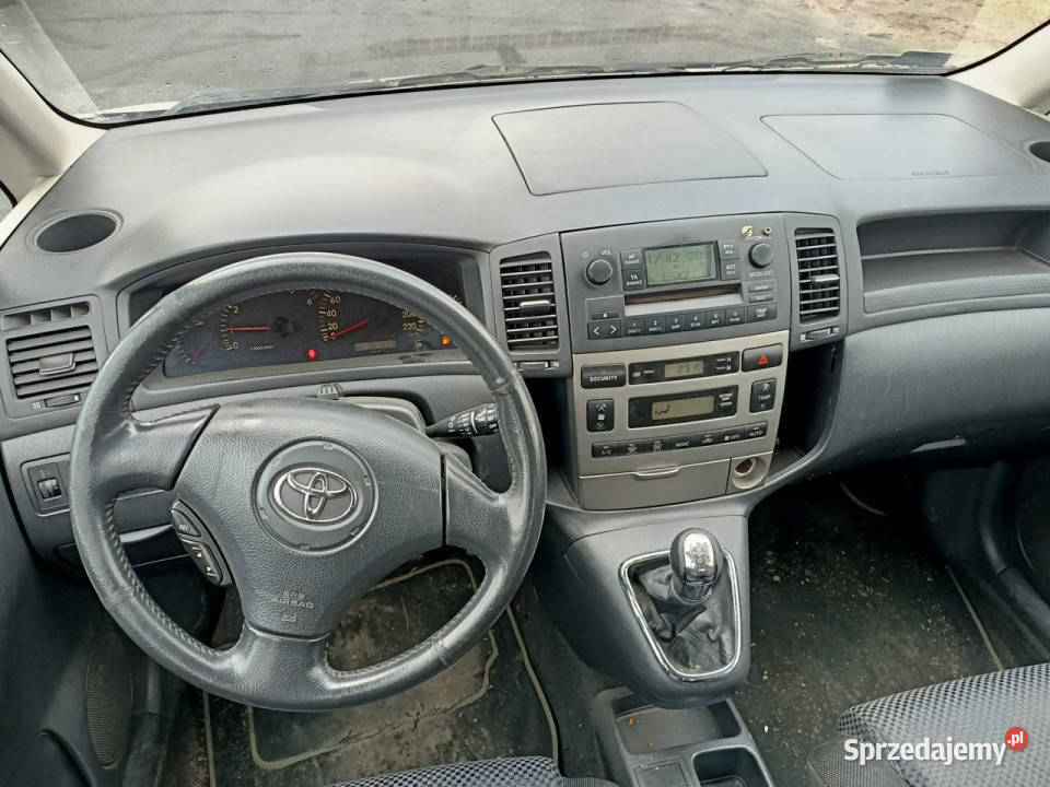 Toyota Corolla Verso Toyota Corolla Verso 20D4D 4/5