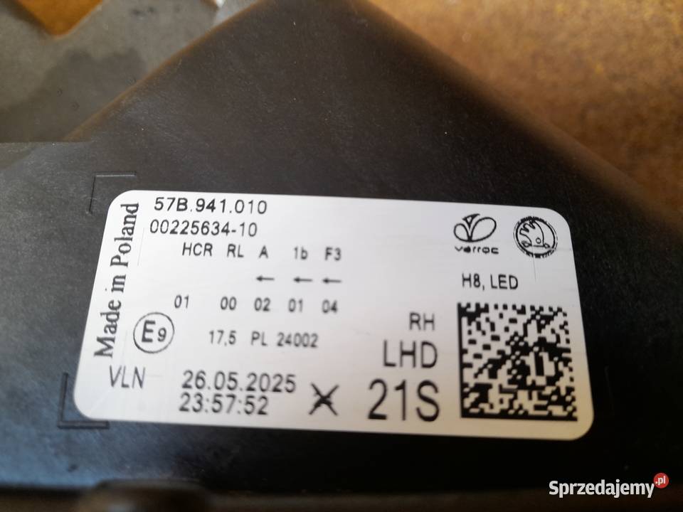 SKODA KAROQ LIFT LAMPA PRZEDNIA PRZÓD PRAWA LED Goleniów